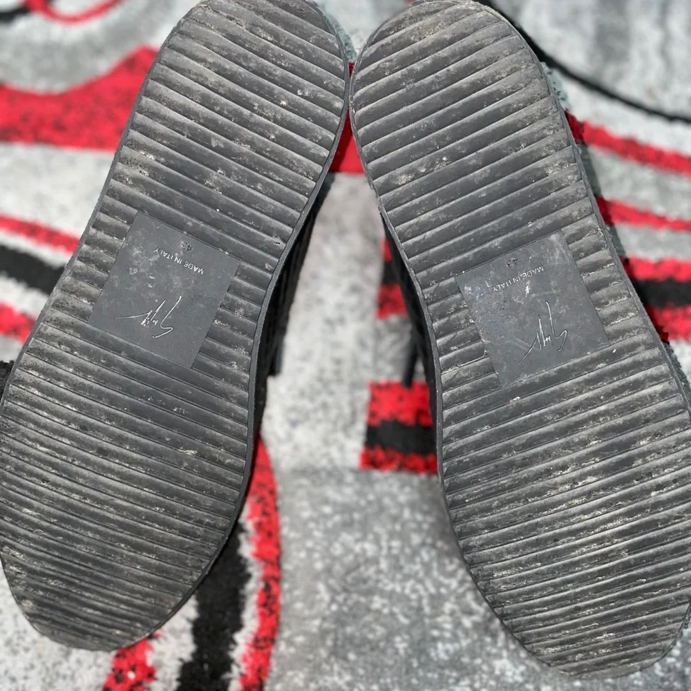 Giuseppe Zanotti - Picture 3 of 5